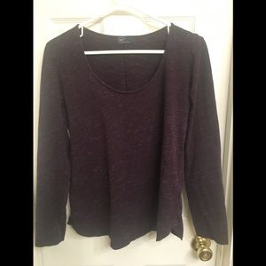 Long-sleeved Gap T